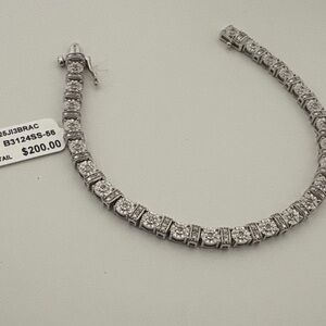 Elegant Silver Bracelet